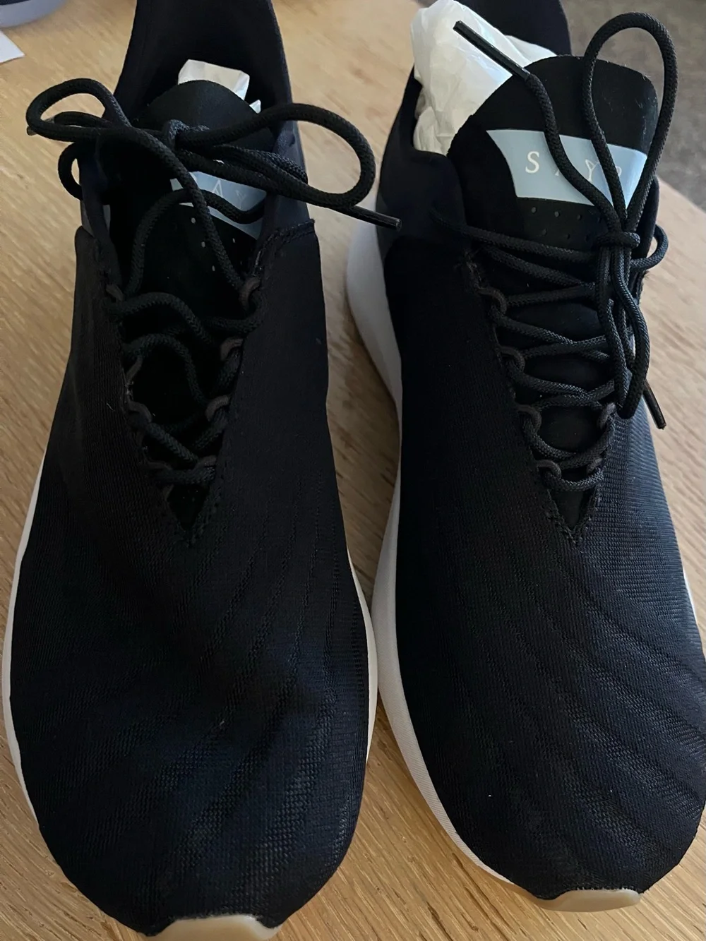 Saysh One Women's Black & White Sneaker – Allyson Felix